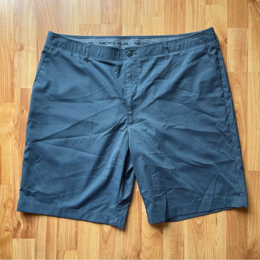 Nicklaus Gray/Blue Golf Shorts Size 40